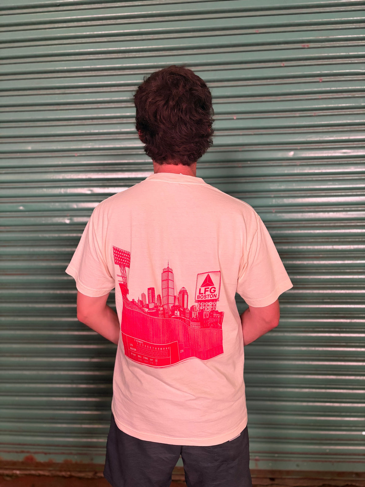 red citgo tee back print